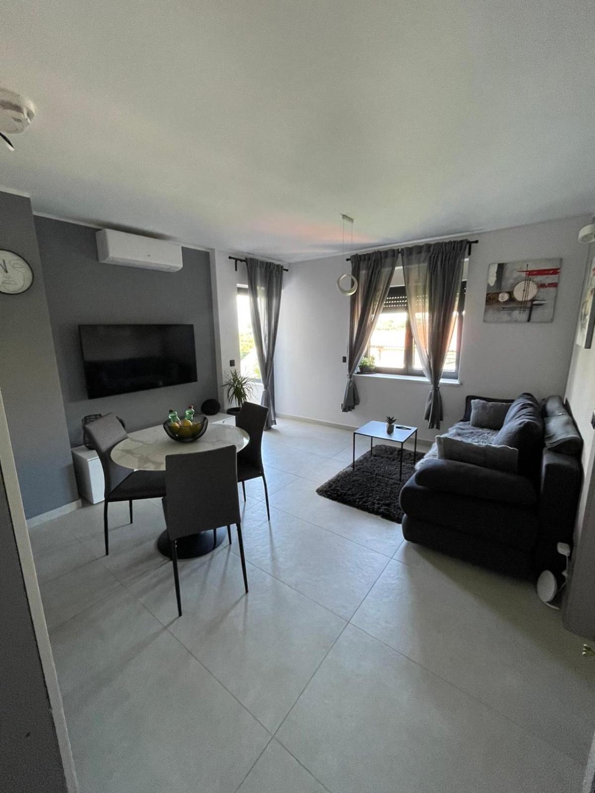 Rijeka Relax Apartment With Parking Zewnętrze zdjęcie