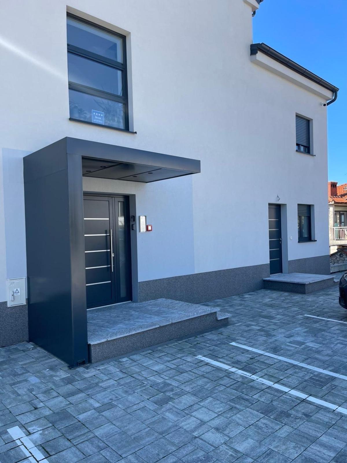 Rijeka Relax Apartment With Parking Zewnętrze zdjęcie
